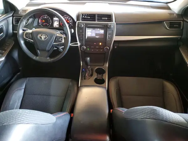 4T1BF1FK0HU722302 2017 TOYOTA CAMRY - Image 8