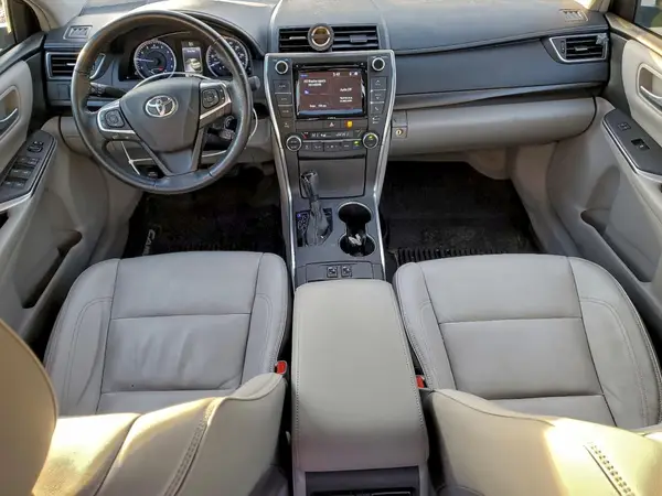 4T1BF1FK0HU722736 2017 TOYOTA CAMRY - Image 8