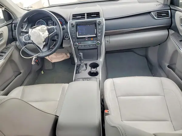 4T1BF1FK0HU728942 2017 TOYOTA CAMRY - Image 8