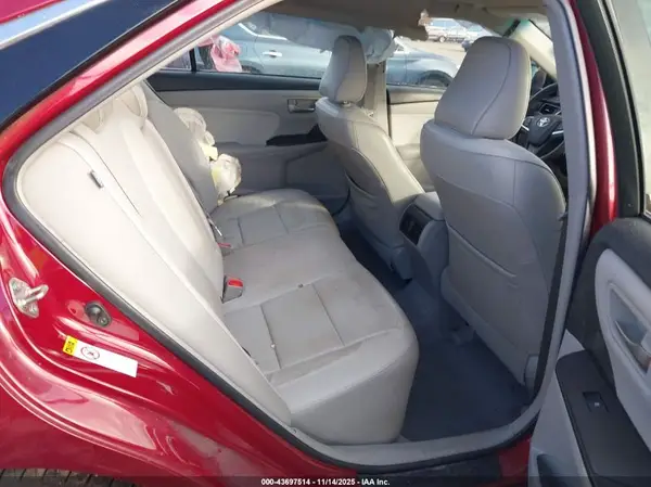 4T1BF1FK0HU730433 2017 TOYOTA CAMRY - Image 8