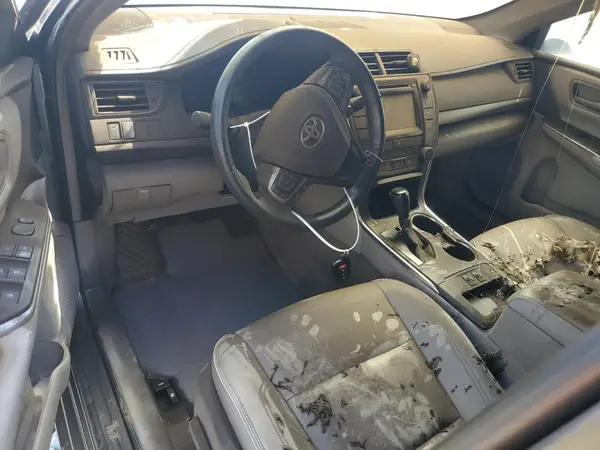 4T1BF1FK0HU734210 2017 TOYOTA CAMRY - Image 8