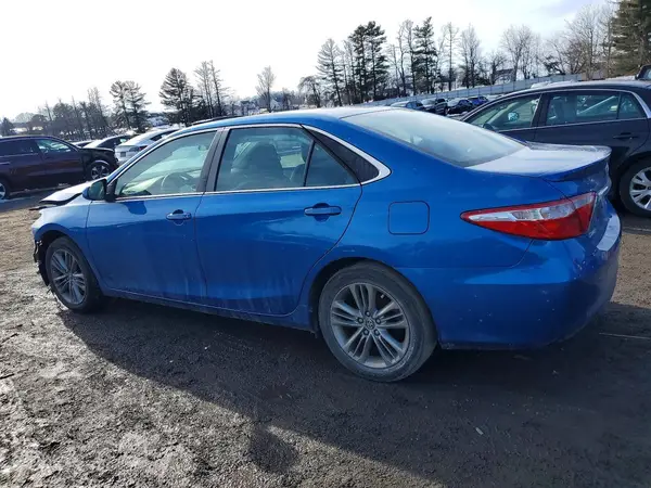 4T1BF1FK0HU735910 2017 TOYOTA CAMRY - Image 2