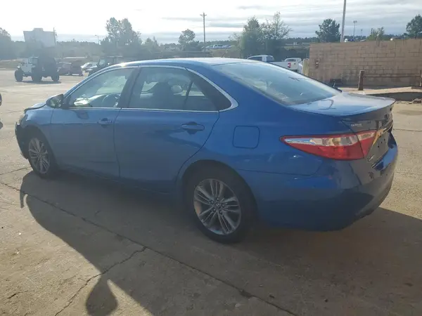 4T1BF1FK0HU736300 2017 TOYOTA CAMRY - Image 2