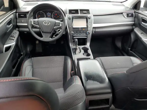4T1BF1FK0HU738404 2017 TOYOTA CAMRY - Image 8