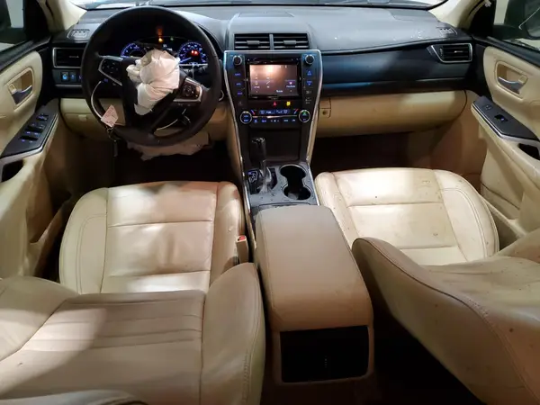 4T1BF1FK0HU747197 2017 TOYOTA CAMRY - Image 8