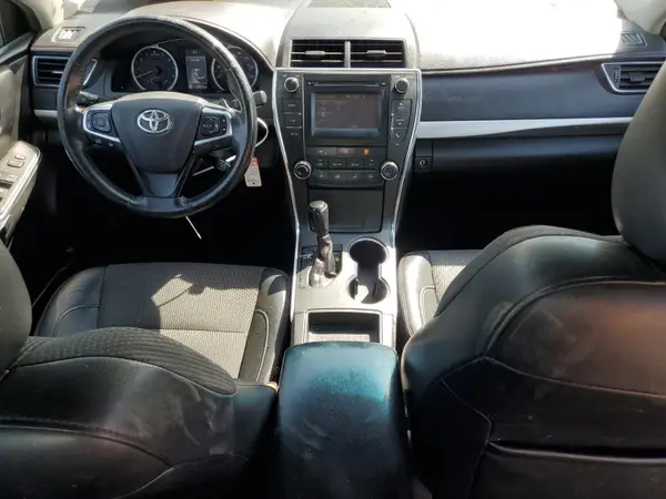 4T1BF1FK0HU747667 2017 TOYOTA CAMRY - Image 8