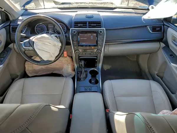 4T1BF1FK0HU754568 2017 TOYOTA CAMRY - Image 8