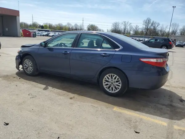 4T1BF1FK0HU755249 2017 TOYOTA CAMRY - Image 2