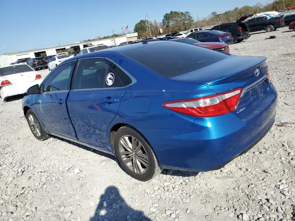 4T1BF1FK0HU756305 2017 TOYOTA CAMRY - Image 2