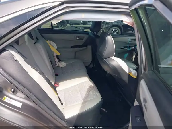 4T1BF1FK0HU757776 2017 TOYOTA CAMRY - Image 8