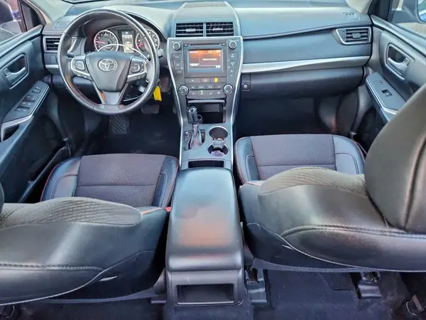 4T1BF1FK0HU758328 2017 TOYOTA CAMRY - Image 8