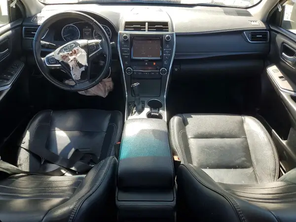 4T1BF1FK0HU758829 2017 TOYOTA CAMRY - Image 8