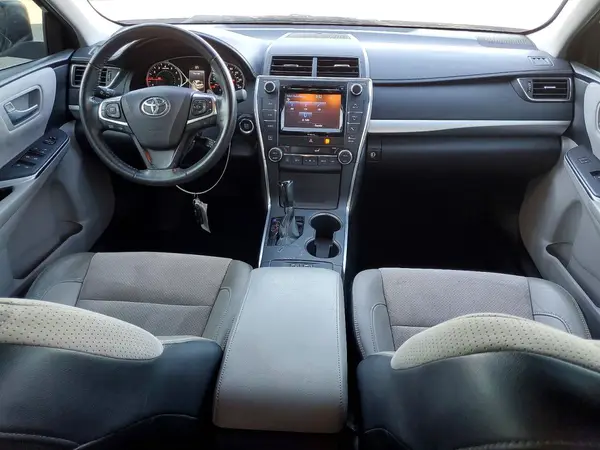 4T1BF1FK0HU759804 2017 TOYOTA CAMRY - Image 8