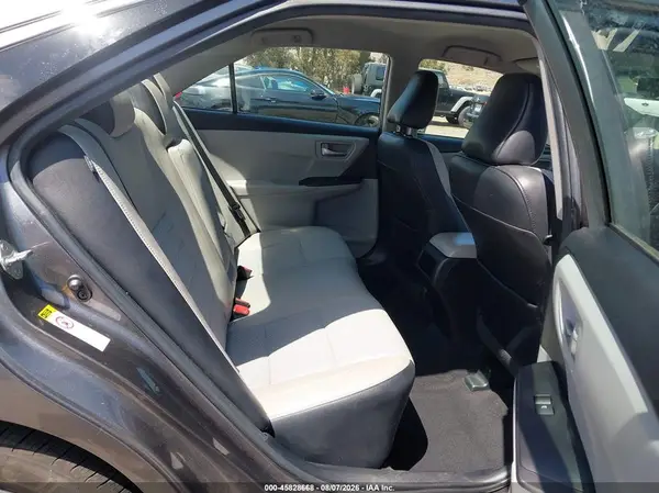 4T1BF1FK0HU761911 2017 TOYOTA CAMRY - Image 8