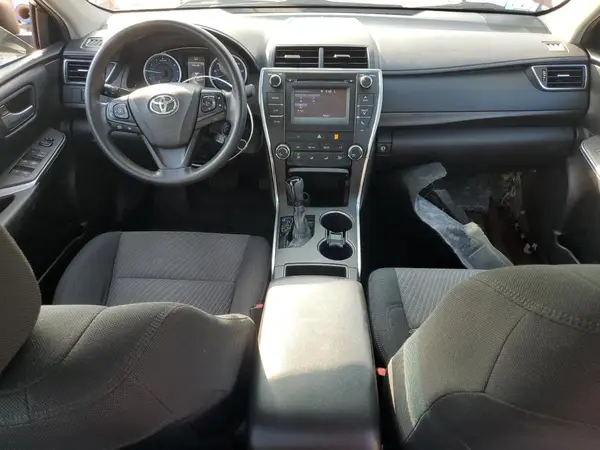 4T1BF1FK0HU764310 2017 TOYOTA CAMRY - Image 8