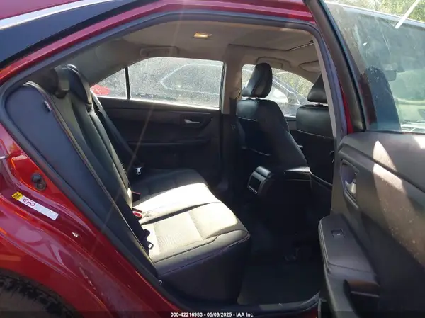 4T1BF1FK0HU769538 2017 TOYOTA CAMRY - Image 8