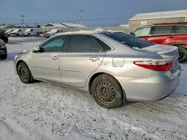 4T1BF1FK0HU771984 2017 TOYOTA CAMRY - Image 2