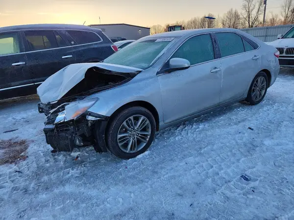 4T1BF1FK0HU784170 2017 TOYOTA CAMRY - Image 1