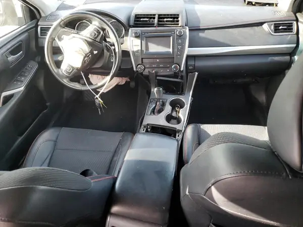 4T1BF1FK0HU785884 2017 TOYOTA CAMRY - Image 8