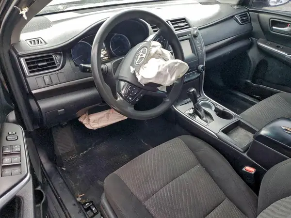 4T1BF1FK0HU796562 2017 TOYOTA CAMRY - Image 8