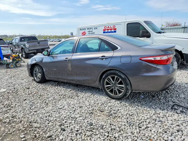 4T1BF1FK0HU799638 2017 TOYOTA CAMRY - Image 2