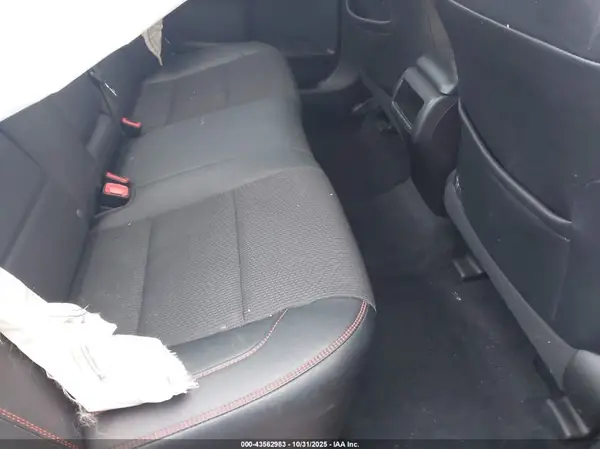 4T1BF1FK0HU800710 2017 TOYOTA CAMRY - Image 8