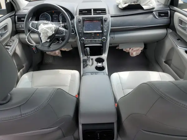 4T1BF1FK0HU801534 2017 TOYOTA CAMRY - Image 8