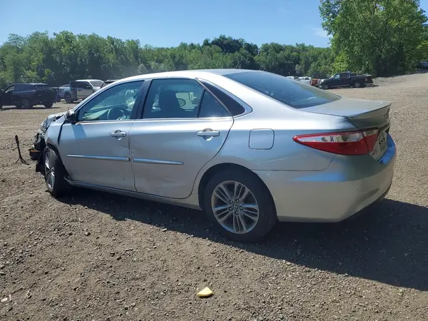 4T1BF1FK0HU802876 2017 TOYOTA CAMRY - Image 2