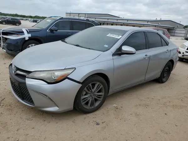 4T1BF1FK0HU805468 2017 TOYOTA CAMRY - Image 1