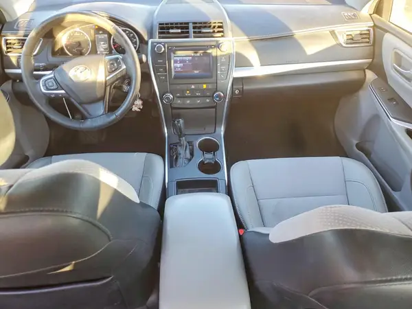 4T1BF1FK0HU809066 2017 TOYOTA CAMRY - Image 8