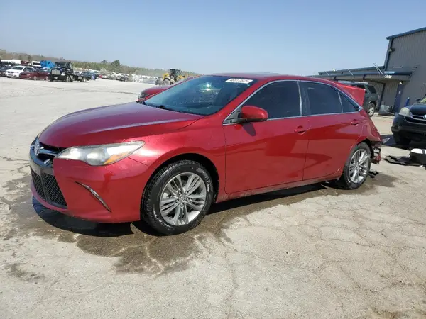 4T1BF1FK0HU810458 2017 TOYOTA CAMRY - Image 1
