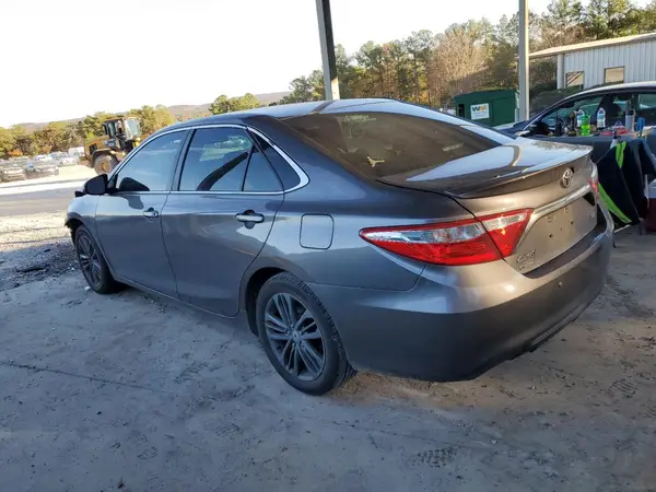 4T1BF1FK1GU121026 2016 TOYOTA CAMRY - Image 2