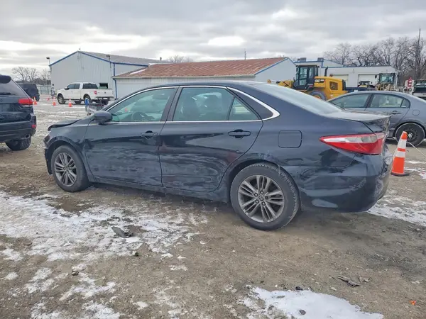 4T1BF1FK1GU122399 2016 TOYOTA CAMRY - Image 2
