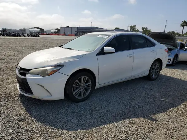 4T1BF1FK1GU123441 2016 TOYOTA CAMRY - Image 1