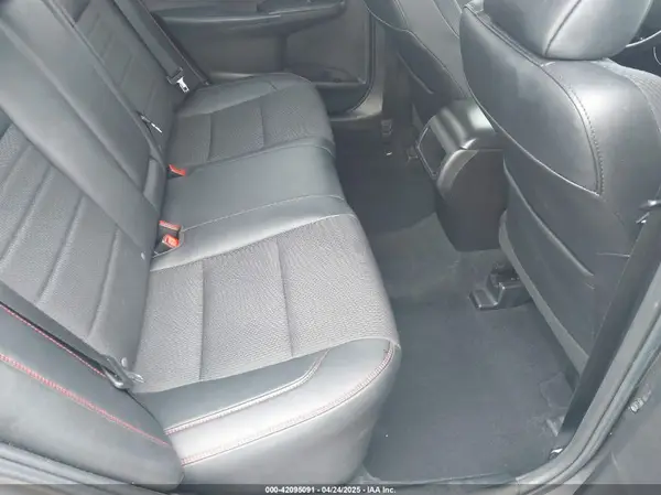 4T1BF1FK1GU128879 2016 TOYOTA CAMRY - Image 8