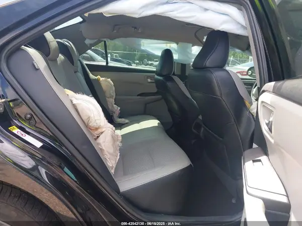 4T1BF1FK1GU129966 2016 TOYOTA CAMRY - Image 8