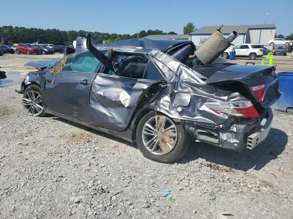 4T1BF1FK1GU135492 2016 TOYOTA CAMRY - Image 2
