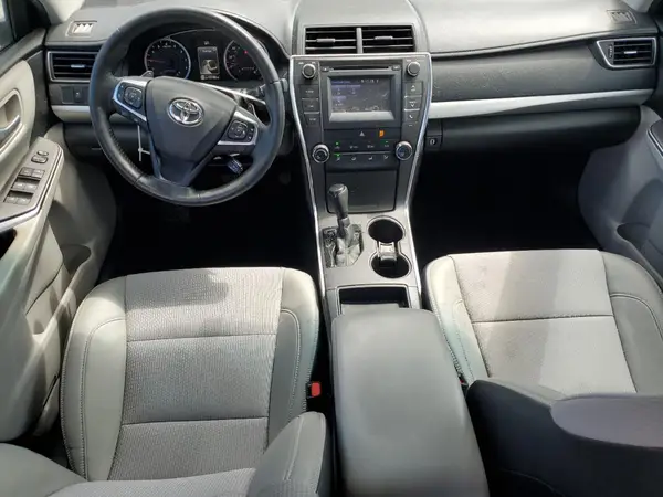 4T1BF1FK1GU136013 2016 TOYOTA CAMRY - Image 8