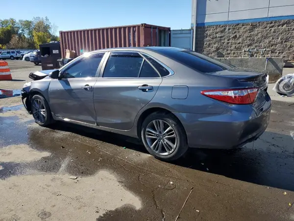4T1BF1FK1GU141194 2016 TOYOTA CAMRY - Image 2