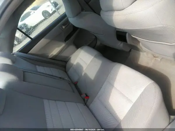 4T1BF1FK1GU145097 2016 TOYOTA CAMRY - Image 8