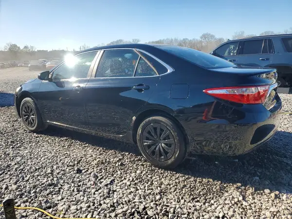4T1BF1FK1GU145181 2016 TOYOTA CAMRY - Image 2