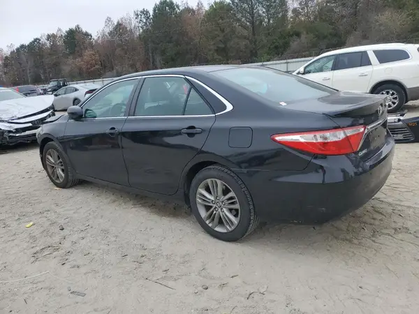 4T1BF1FK1GU146072 2016 TOYOTA CAMRY - Image 2
