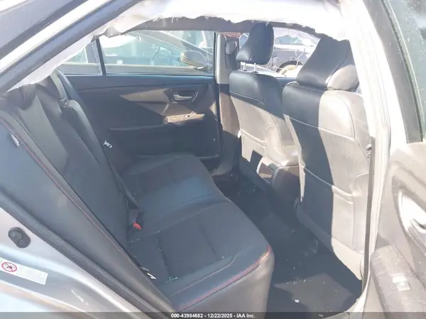 4T1BF1FK1GU148940 2016 TOYOTA CAMRY - Image 8