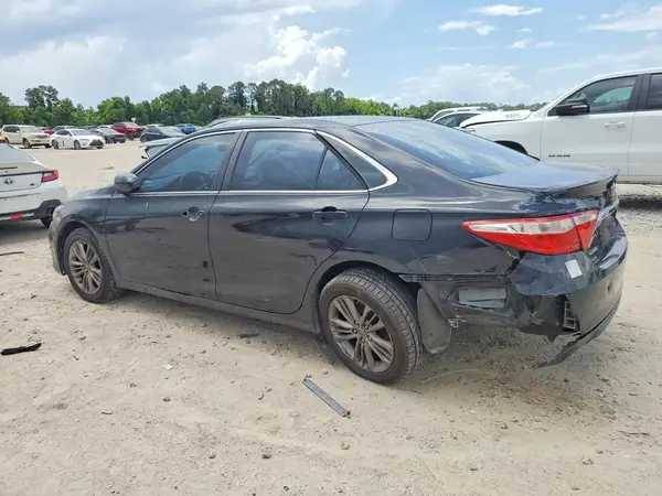4T1BF1FK1GU150378 2016 TOYOTA CAMRY - Image 2