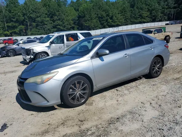 4T1BF1FK1GU160019 2016 TOYOTA CAMRY - Image 1
