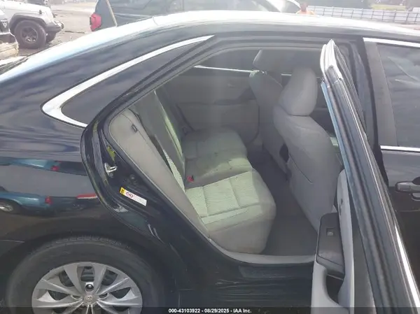 4T1BF1FK1GU172123 2016 TOYOTA CAMRY - Image 8