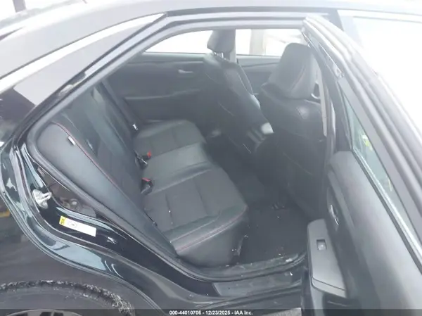 4T1BF1FK1GU172185 2016 TOYOTA CAMRY - Image 8
