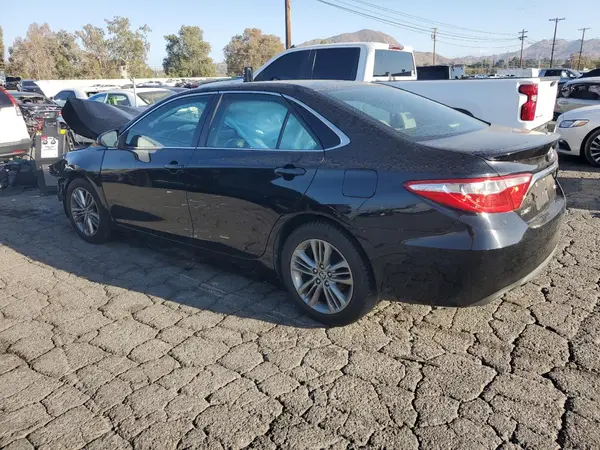 4T1BF1FK1GU172509 2016 TOYOTA CAMRY - Image 2
