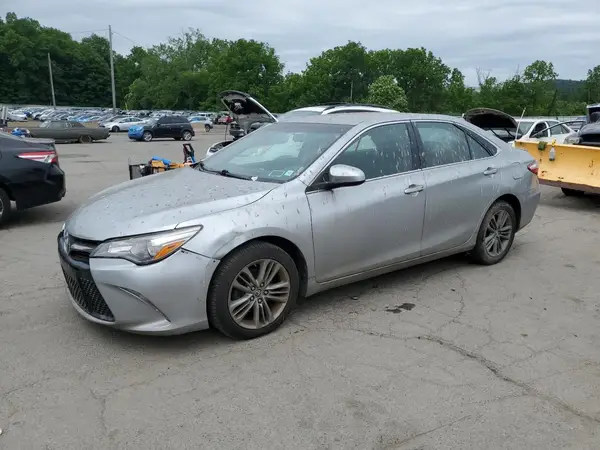 4T1BF1FK1GU172591 2016 TOYOTA CAMRY - Image 1