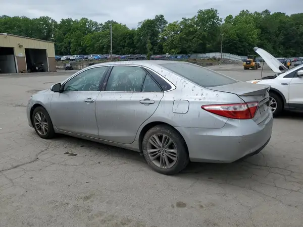 4T1BF1FK1GU172591 2016 TOYOTA CAMRY - Image 2